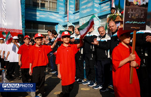 برگزاری افتتاحیه المپیاد ورزشی درون‌مدرسه‌ای با شعار «همه برای ایران، برای مدرسه»
