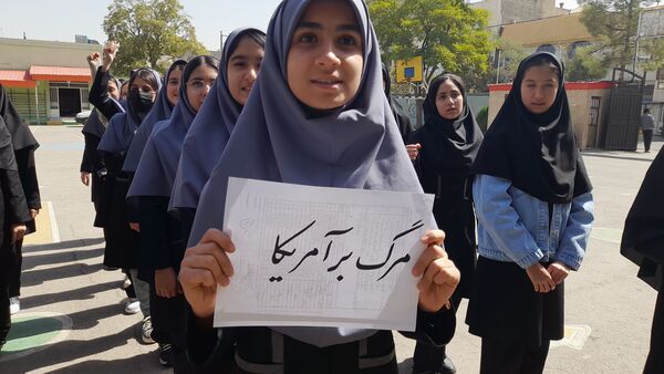 بزرگداشت شهید مقاومت سید حسن نصرالله در دبیرستان صفورا ۲ مشهد