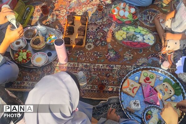 سفره‌ای از جنس لبخند و صبحانه سلامت در دبستان نرجس