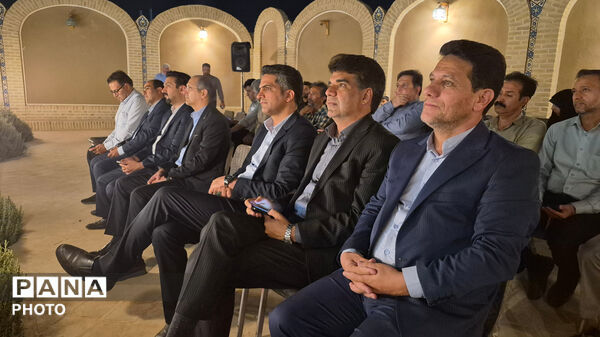 افتتاح نمایشگاه بزرگ خوراکی های محلی و صنایع دستی شهرستان میبد 