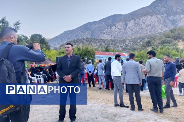 سومین جشنواره انار در دزپارت جشن رنگ و طعم در زاگرس