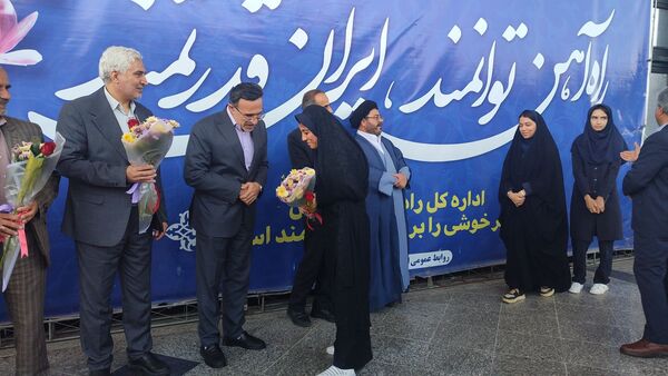 استقبال از برگزیدگان شانزدهمین المپیاد ملی فرش دستباف در مشهد
