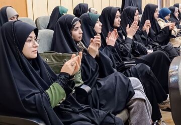 مدرسه انقلاب، پلی برای رسیدن به آگاهی 
