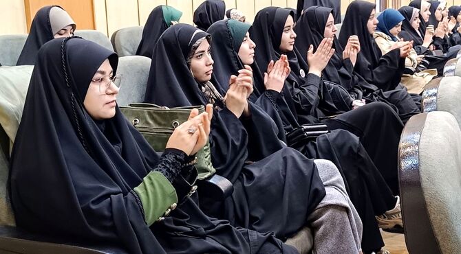 مدرسه انقلاب، پلی برای رسیدن به آگاهی 