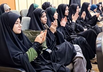 مدرسه انقلاب، پلی برای رسیدن به آگاهی 