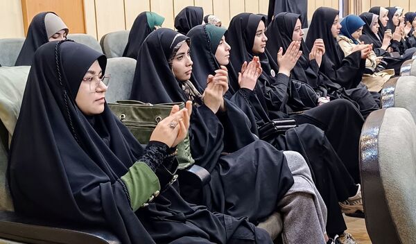 مدرسه انقلاب، پلی برای رسیدن به آگاهی 