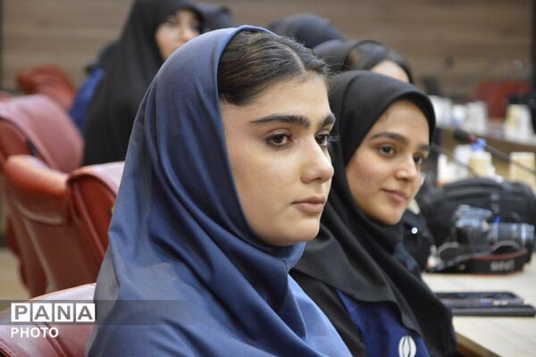نشست خبری مدیرکل آموزش و پرورش شهرستان‌های استان تهران با خبرنگاران پانا