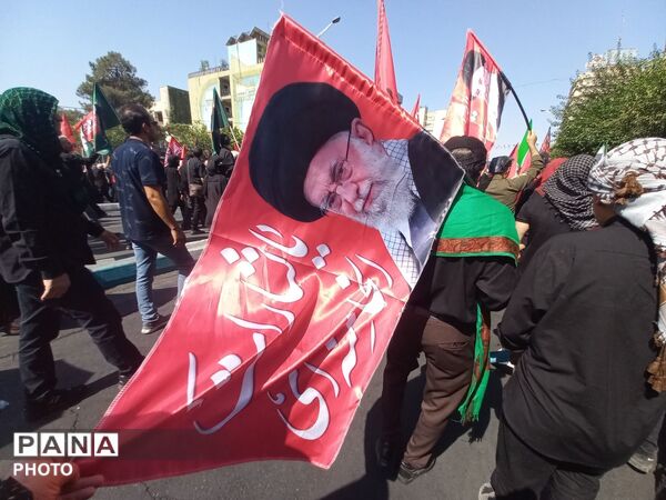 حماسه میلیونی تهران؛ وداعی که تاریخ را رقم زد