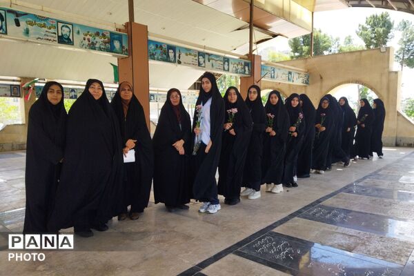 چهلمین روز عروج؛ مراسم یادبود شهید علیرضا مهرپور، حماسه ناو دنا در جنگ رمضان