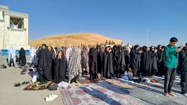 اقامه نماز باران به امامت حجت‌الاسلام والمسلمین محمدجواد شریعتی نژاد در شهرستان سملقان