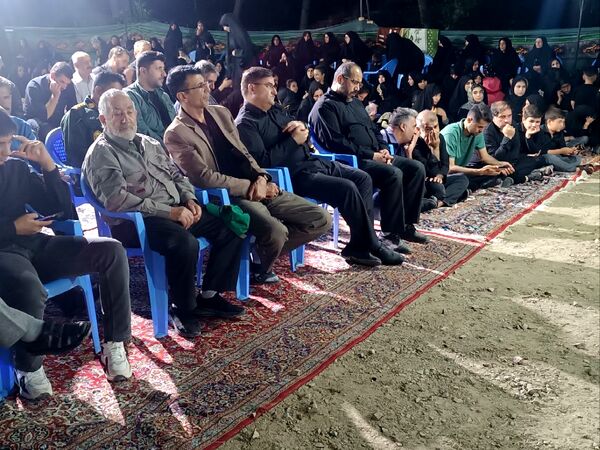 مراسم سوگواری، علم گردانی در روستای گرمدره 