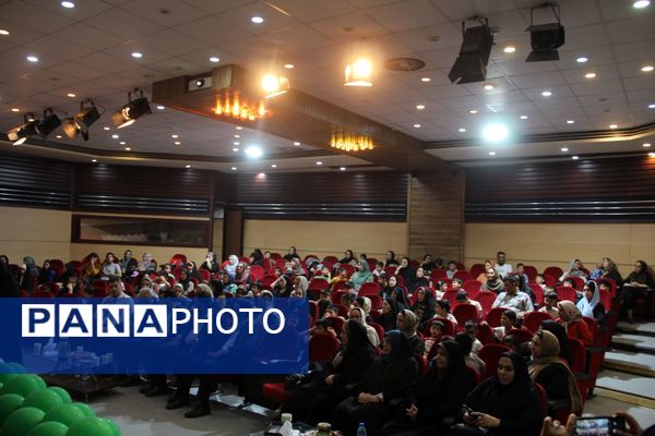 افتتاحیه پیش دبستانی های دوزبانه شهر قیامدشت