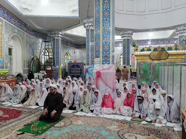 برگزاری جشن تکلیف پایه  سومی های مدرسه ناهید نخودی