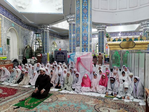 برگزاری جشن تکلیف پایه  سومی های مدرسه ناهید نخودی