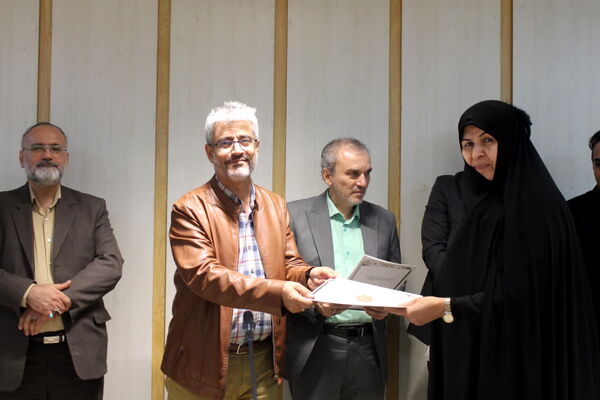 تجلیل از برترین‌های تدریس و یادگیری در جشن نوآوری و خلاقیت در آموزش