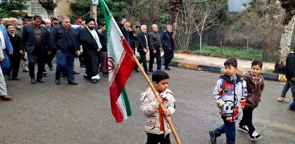 جشن بزرگ پیروزی انقلاب اسلامی در کومله
