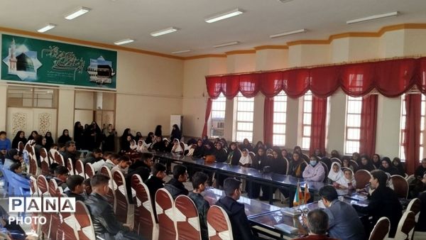 جلسه حوزه رسانه‌ی دانش‌آموزی در شهرستان اردل