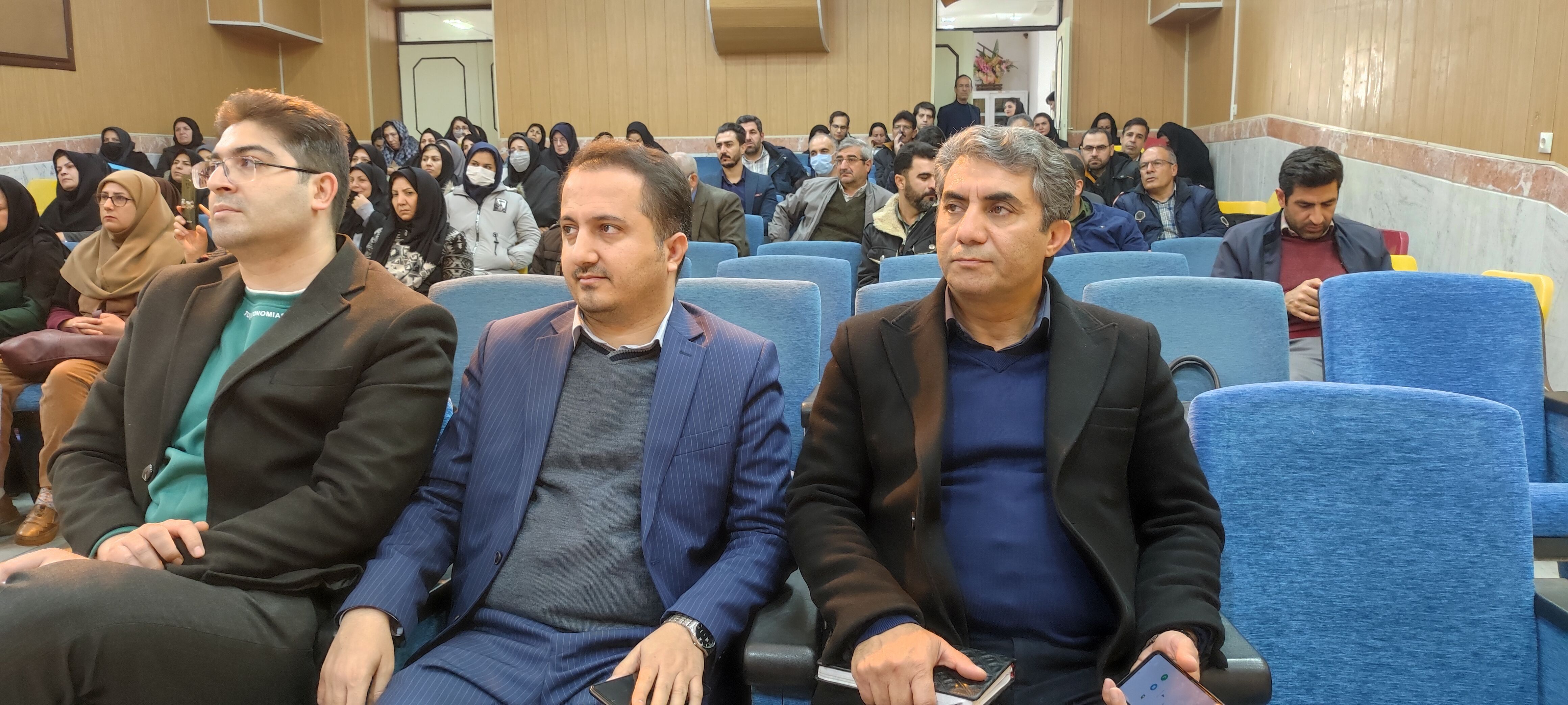برگزاری کارگاه ضمن خدمت ویژه مدیران و معاونان آموزش و پرورش در کانون سمیه شیروان