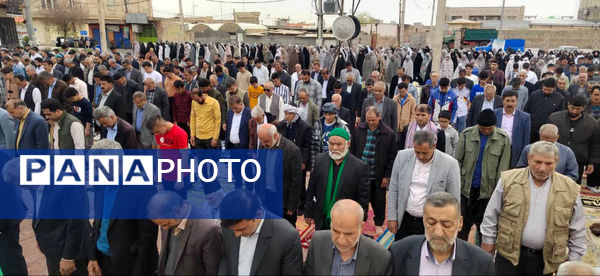 نماز عید سعید فطر در شهر جعفریه قم