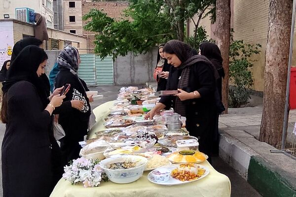 جشنواره‌ای به وسعت لبخند در رباط کریم