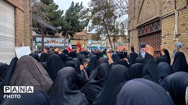 راهپیمایی خشم و نصر مردم نیشابور 