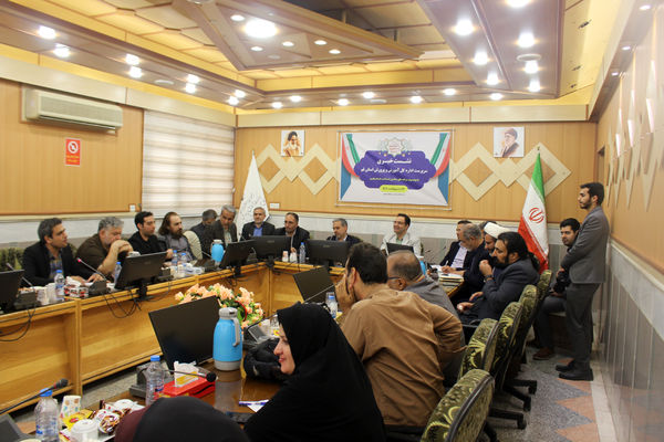 نشست خبری سرپرست اداره‌کل آموزش و پرورش قم به‌مناسبت روز معلم