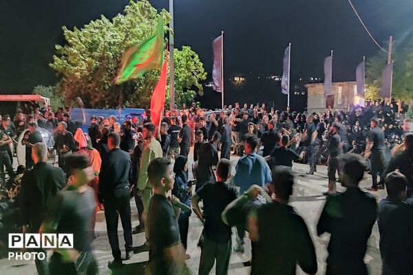 مراسم شام غریبان سالار شهیدان  در حسینیه شهدای شهر بار