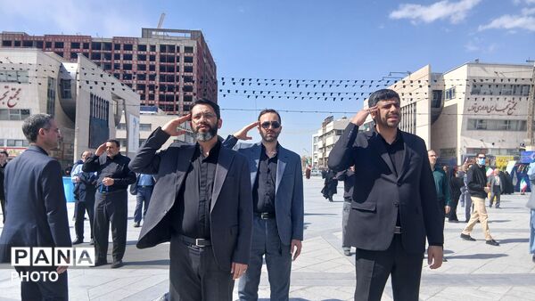 تشییع پیکر شهید سید اسماعیل خطیب و همراهانش در مشهد
