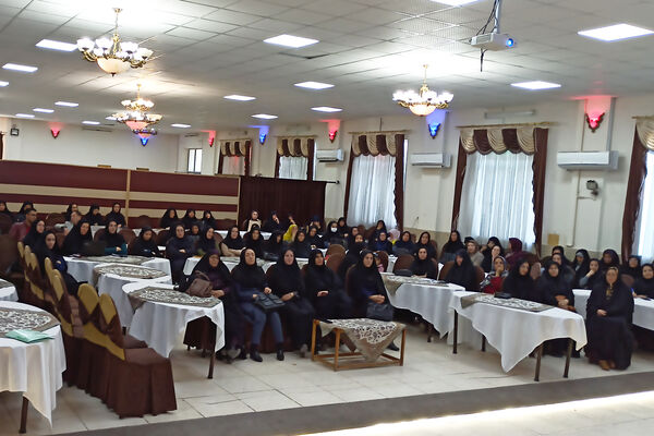 همایش بهداشت روان در اردوگاه میثاق شهرستان آباده 