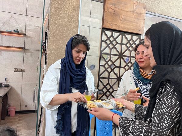 افتتاحیه غرفه فیروزه کوبی در بازارچه صنایع دستی شهرکرد