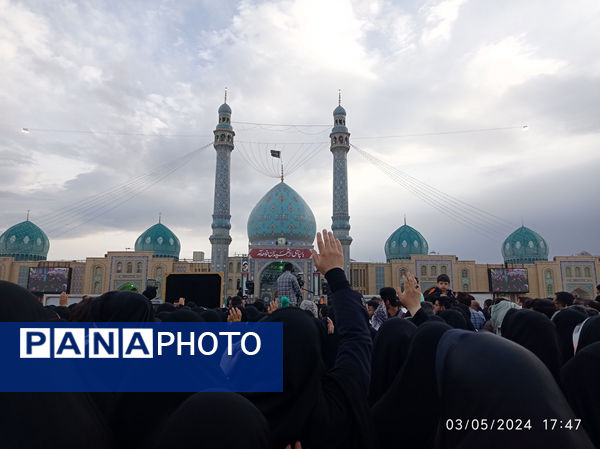 مراسم تشییع و خاکسپاری دو شهید گمنام دوران دفاع مقدس در قم