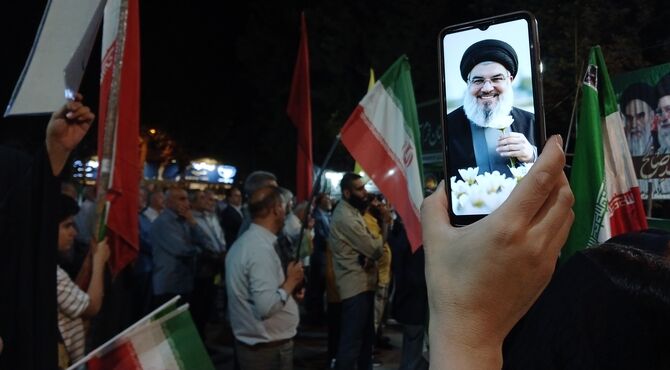 قلب‌ها برای لبنان و آرمان‌های انقلاب اسلامی می‌تپند