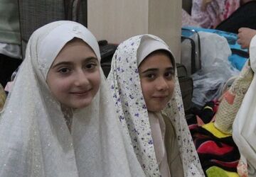 آغاز مراسم معنوی اعتکاف در مسجد الزهرا(س) قیامدشت با حضور مبلغین