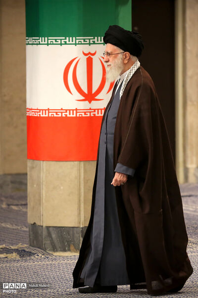 حضرت آیت‌الله العظمی شهید سیدعلی حسینی خامنه‌ای