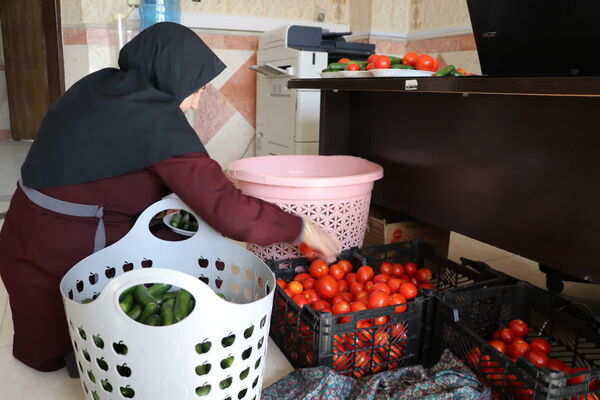 مراسم روز جهانی غذا در دبیرستان فرزانگان دکتر شاهی