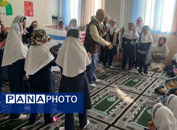 گرامیداشت پنجمین سالگرد شهادت سردار دلها در مدارس پردیس 