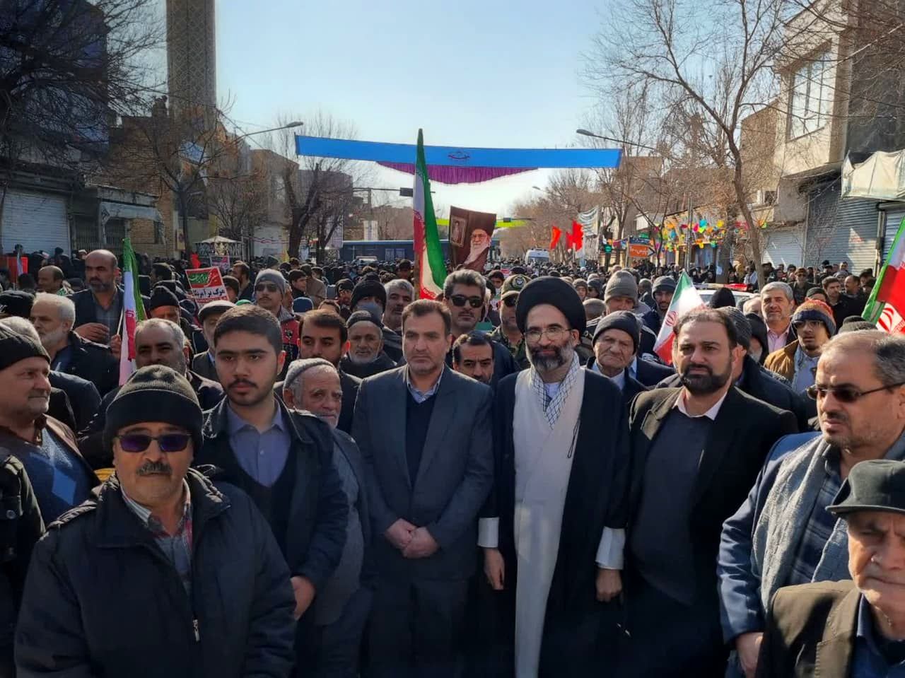 حضور مردم دارالمؤمنین کاشان در یوم الله ۲۲ بهمن