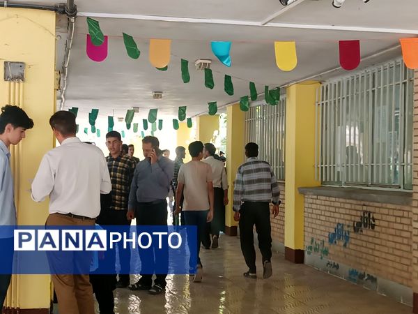 آغاز ثبت نام پایه دهم در هنرستان فنی علی شریعتی 