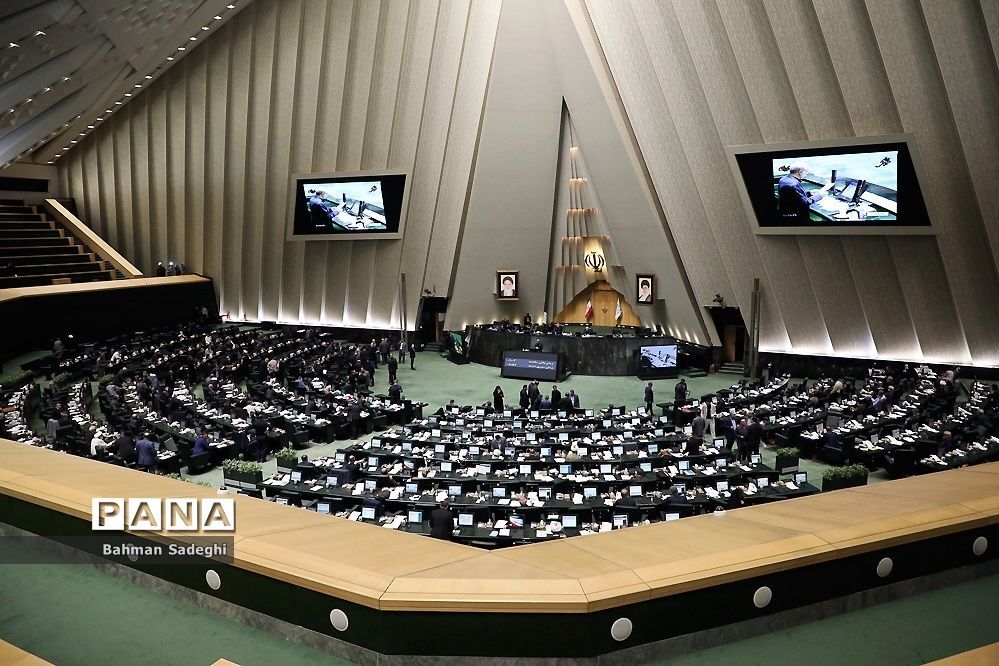 کمیسیون امنیت ملی مجلس صلاحیت وزیر پیشنهادی دفاع را تایید کرد