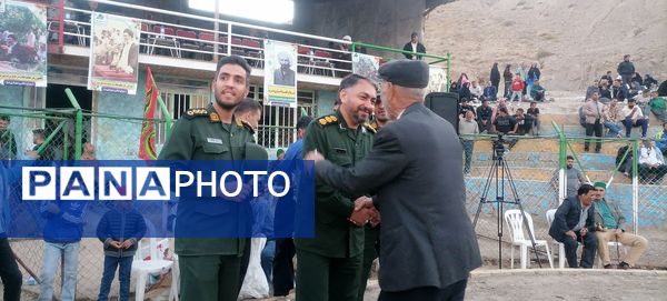 مسابقات بومی محلی  در گود کشتی شهر بار نیشابور