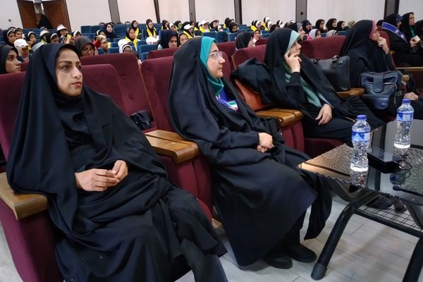 آیین بزرگداشت سالروز تأسیس سازمان دانش‌آموزی و سپاس مربی در کهریزک 