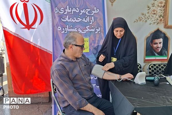 بازدید قائم مقام معاون وزیر سازمان دانش‌آموزی از فعالیت های موکب عشاق‌الحسین(ع)