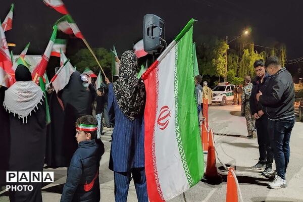جوشش غیرت انقلابی مردم شهر بار در  اجتماعات شبانه