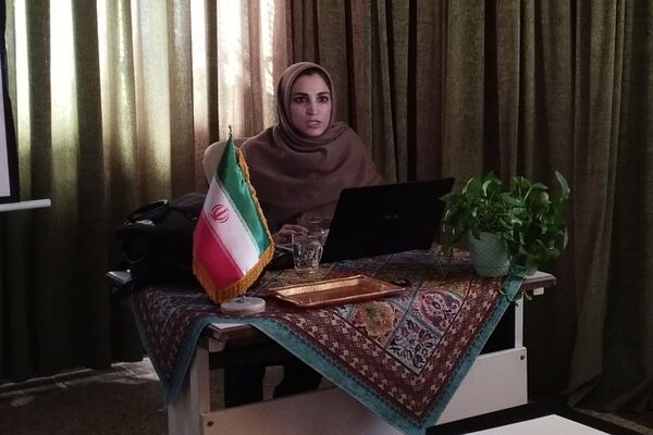 برگزاری مینی دوره هوش مصنوعی در دبیرستان حکمت بهارستان‌دو