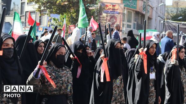قیام بانوان لرستانی در میدان جان‌فدا حماسه‌ای از گهواره تا سنگر