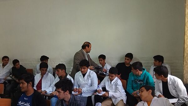 گرامیداشت روز دانش آموز در دبیرستان شاهد ابوذر غفاری 