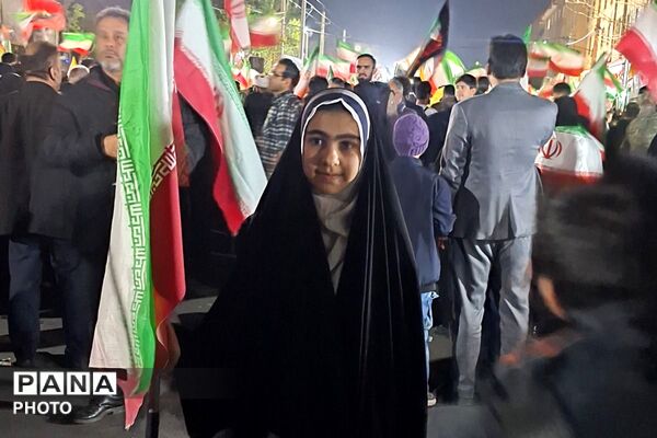 اجتماع با شکوه شهرستان ملارد در چهلم شهدای میناب