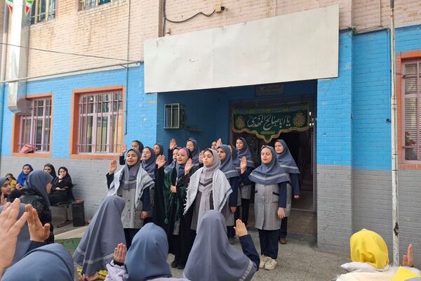 جشن میلاد آقا امام زمان(عج ) در دبستان نرجس بهارستان دو