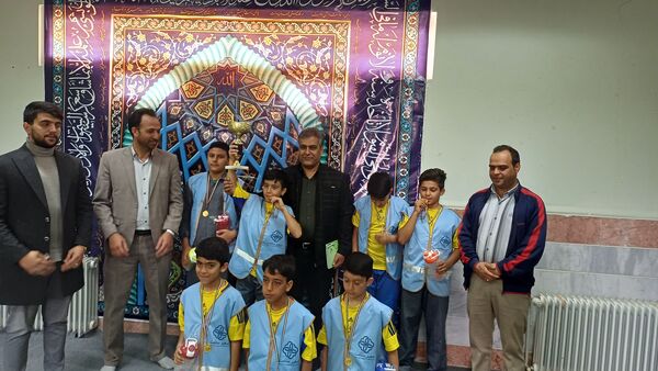 برگزاری مراسم نمادین سفیران سلامت در کمیجان