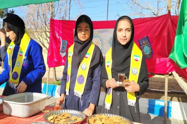  جشن نیمه شعبان در آموزشگاه شهید مجید دهنوی نیشابور 